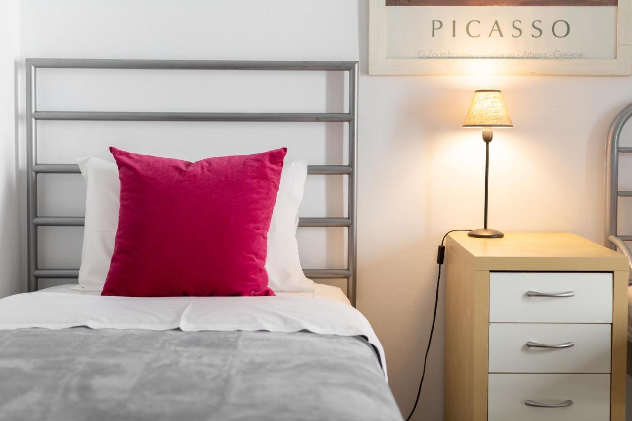 Vibrant In Pangrati By Athenian Homes Екстер'єр фото