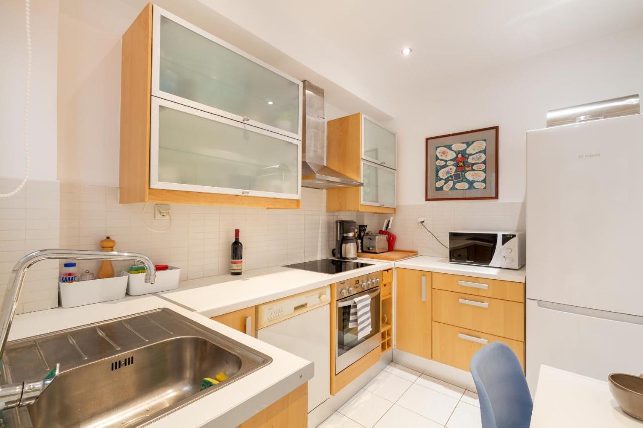Vibrant In Pangrati By Athenian Homes Екстер'єр фото